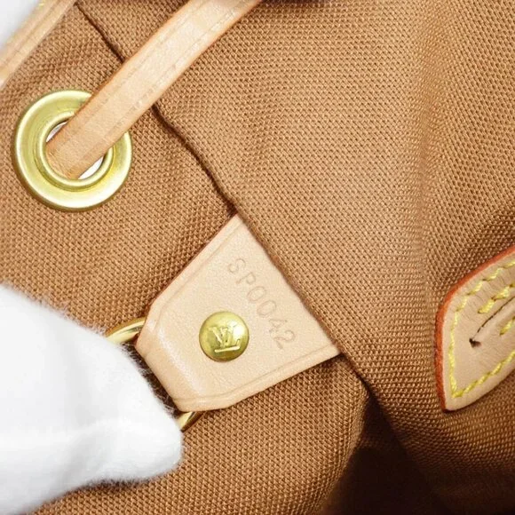 Louis Vuitton Monogram Montsouris MM Backpack - Picture 2 of 8